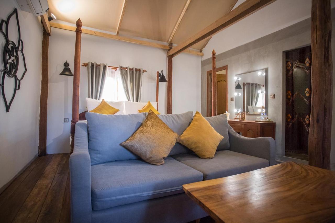 The Wood Family Retreat Hotell Phumi Trapeang Rung Exteriör bild