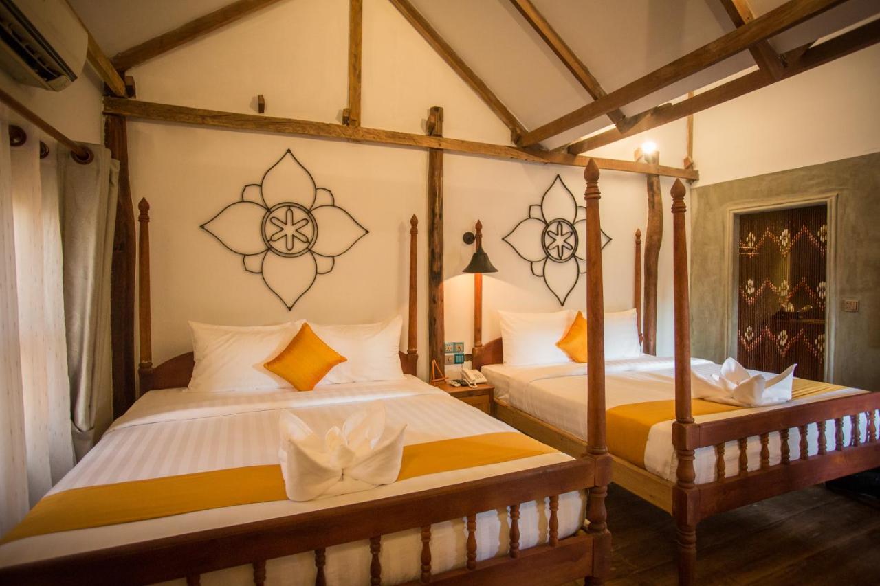 The Wood Family Retreat Hotell Phumi Trapeang Rung Exteriör bild